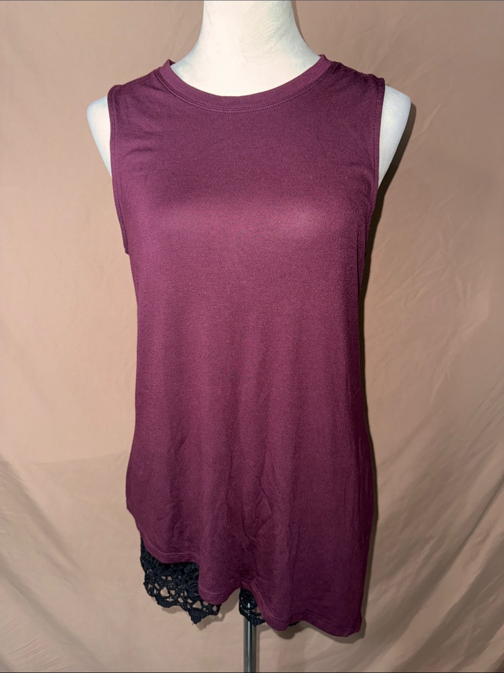 Athleta Plum Crewneck Sleeveless Tank
